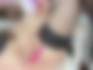 LilCandy18's Live Sex Cam Show