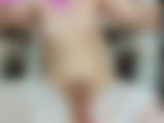 LilCandy18's Live Sex Cam Show