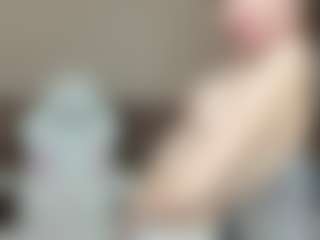 LilCandy18's Live Sex Cam Show