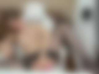 LilCandy18's Live Sex Cam Show