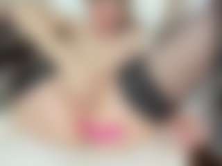 Live cam show with LilCandy18 - Public on Camsoda
