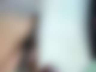 LilCandy18's Live Sex Cam Show
