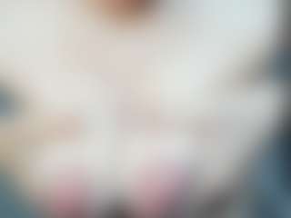 LilCandy18's Live Sex Cam Show