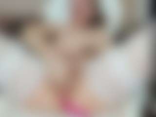 LilCandy18's Live Sex Cam Show