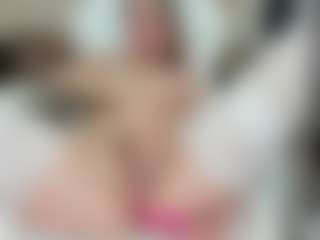 LilCandy18's Live Sex Cam Show