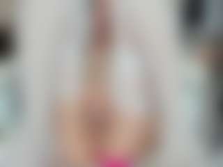 LilCandy18's Live Sex Cam Show
