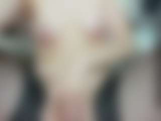 Live cam show with LilCandy18 - Public Lovense on Big Tits