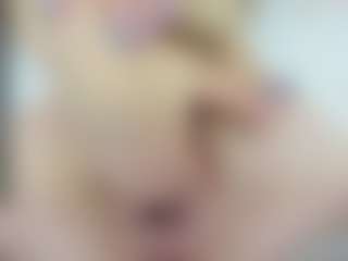Live cam show with LilCandy18 - Lush on LiveSexCams6