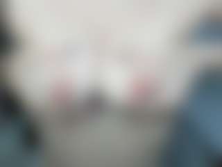 LilCandy18's Live Sex Cam Show