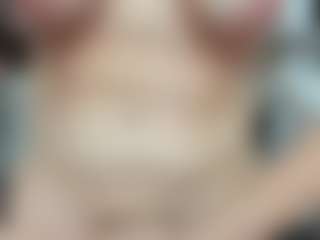 LilCandy18's Live Sex Cam Show