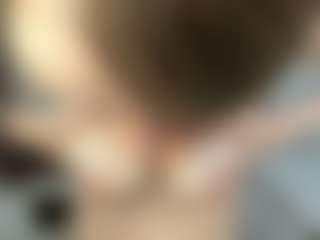 LilCandy18's Live Sex Cam Show