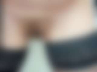 LilCandy18's Live Sex Cam Show