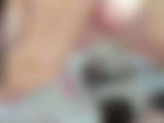 LilCandy18's Live Sex Cam Show