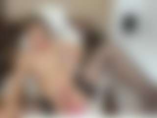 LilCandy18's Live Sex Cam Show