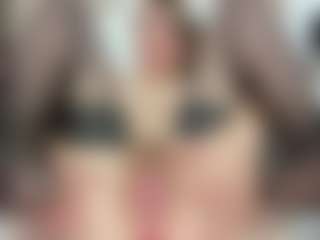 LilCandy18's Live Sex Cam Show