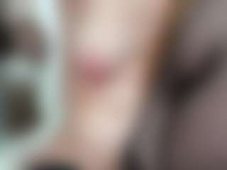 LilCandy18's Live Sex Cam Show