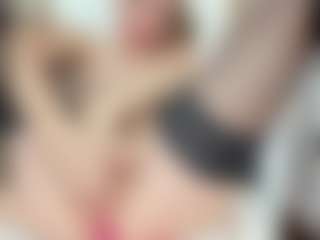 LilCandy18's Live Sex Cam Show