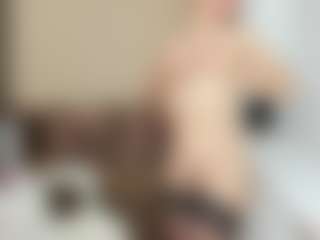 LilCandy18's Live Sex Cam Show