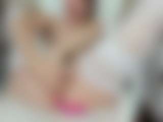 LilCandy18's Live Sex Cam Show