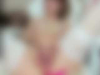 Live cam show with LilCandy18 - Squirt on makecum.org