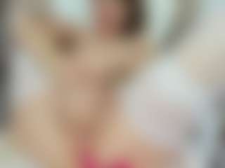 LilCandy18's Live Sex Cam Show