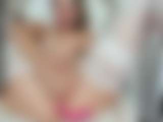LilCandy18's Live Sex Cam Show