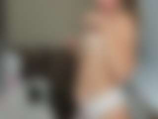 LilCandy18's Live Sex Cam Show