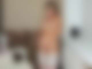 LilCandy18's Live Sex Cam Show