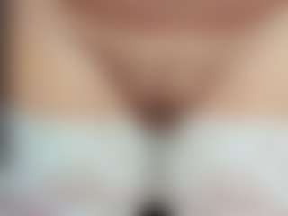 LilCandy18's Live Sex Cam Show