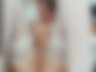LilCandy18's Live Sex Cam Show