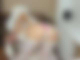LilCandy18's Live Sex Cam Show