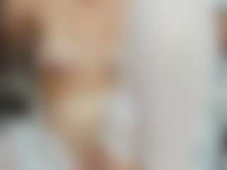 LilCandy18's Live Sex Cam Show