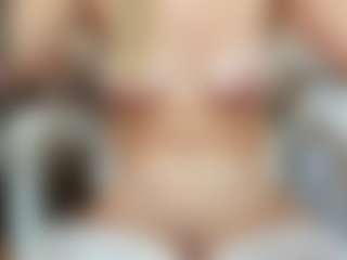 LilCandy18's Live Sex Cam Show