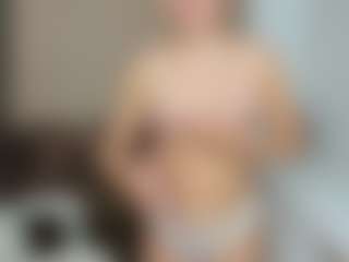 LilCandy18's Live Sex Cam Show