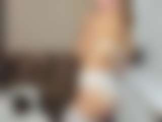 LilCandy18's Live Sex Cam Show