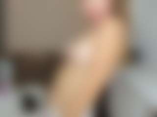 LilCandy18's Live Sex Cam Show