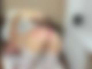 LilCandy18's Live Sex Cam Show