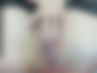 LilCandy18's Live Sex Cam Show