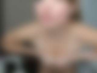 LilCandy18's Live Sex Cam Show