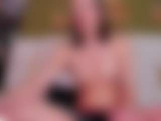 Mia-scarlet's Live Sex Cam Show