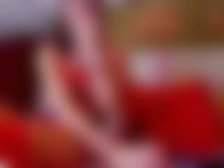 Live cam show with Mia-scarlet - Submissive on liverealitysex.com