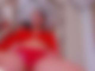 Live cam show with Mia-scarlet - Submissive on Camsoda