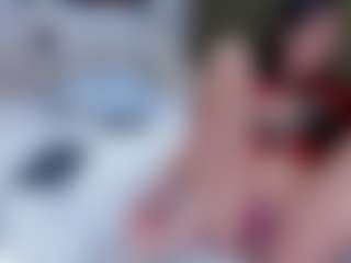 Live cam show with Mia-scarlet - Bdsm Young Adult on Fling VIP Chat