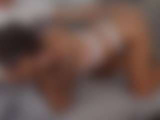 HoneyMolly's Live Sex Cam Show