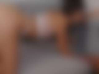 HoneyMolly's Live Sex Cam Show