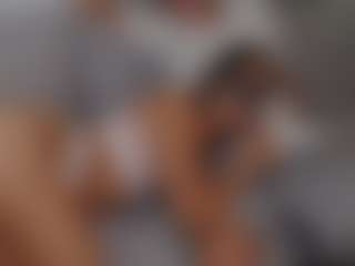 HoneyMolly's Live Sex Cam Show