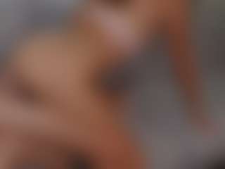 HoneyMolly's Live Sex Cam Show