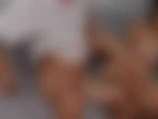 HoneyMolly's Live Sex Cam Show