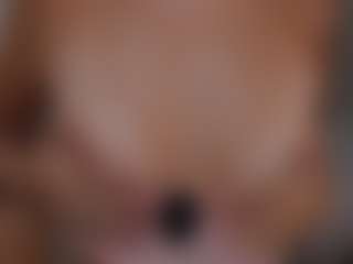 HoneyMolly's Live Sex Cam Show