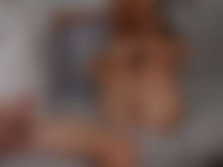 HoneyMolly's Live Sex Cam Show